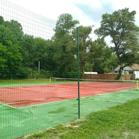 Camping De L'ile Blanc 3* Rochemaure
